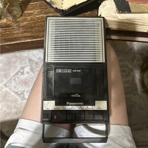 Panasonic Slim Line Portable Cassette Recorder Speaker AC and Battery - RQ-2104